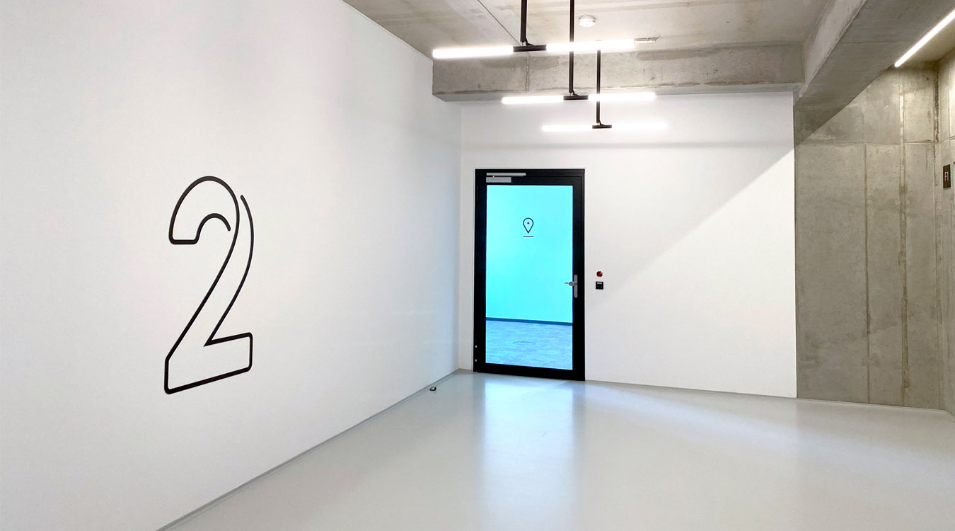 Staub-Immobilienmarketing-b-hub-Leitsystem-1